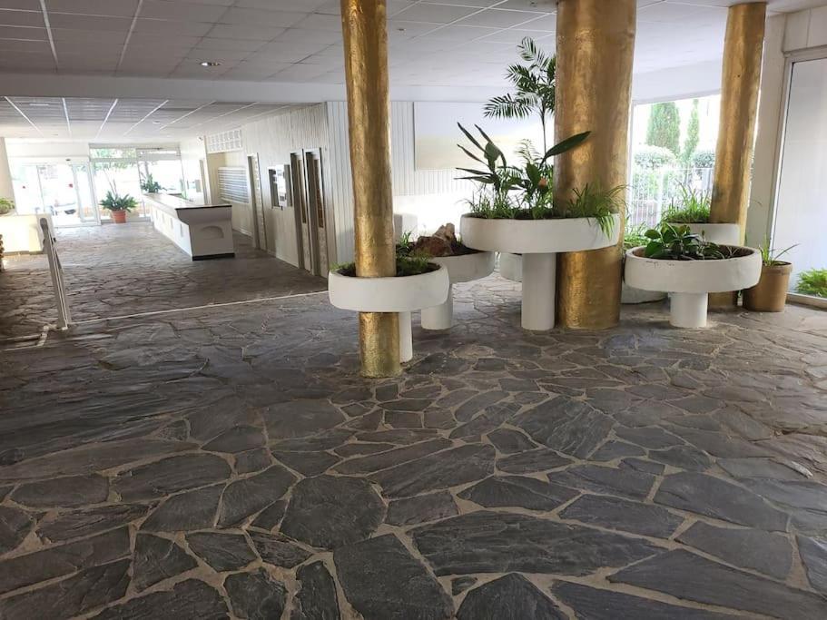 Superbe Apartement En Avec Piscine Appartement *